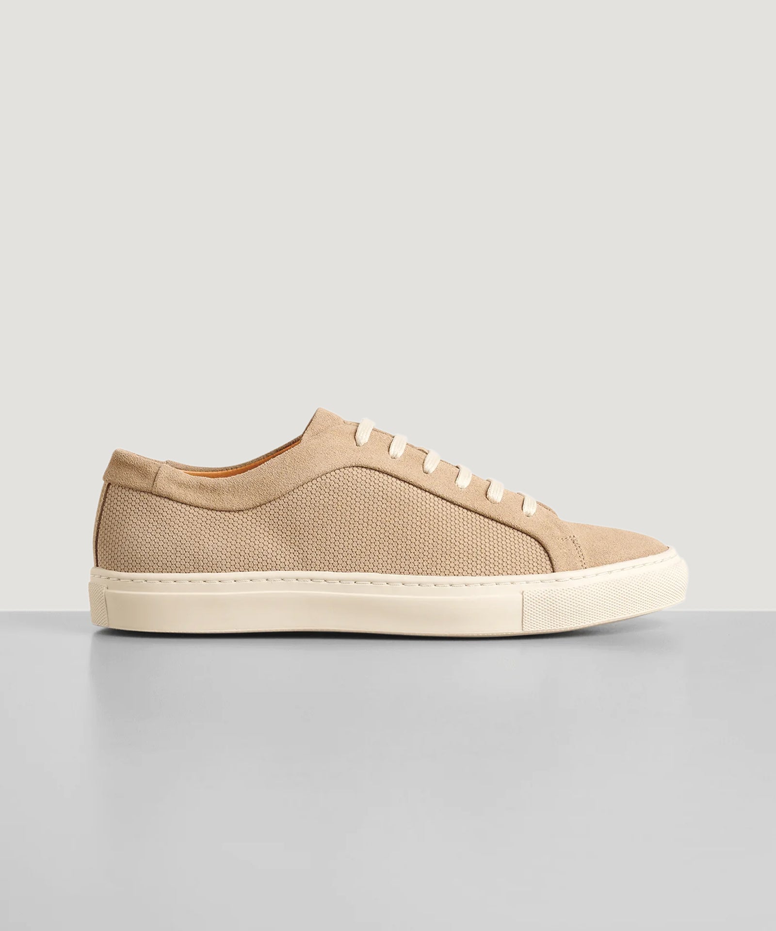 SOCI3TY Sneaker suède lichtbruin - The Society Shop