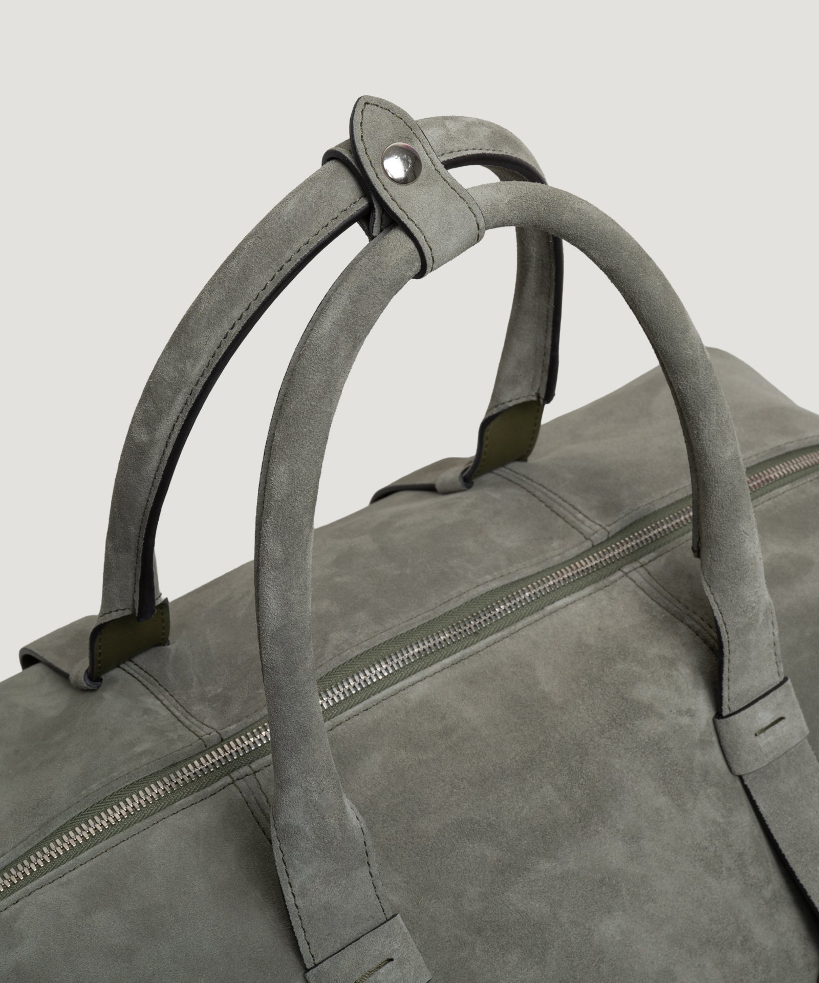 SOCI3TY Limited Fashion Soft weekender bag suède olijfgroen - THE SOCIETY SHOP