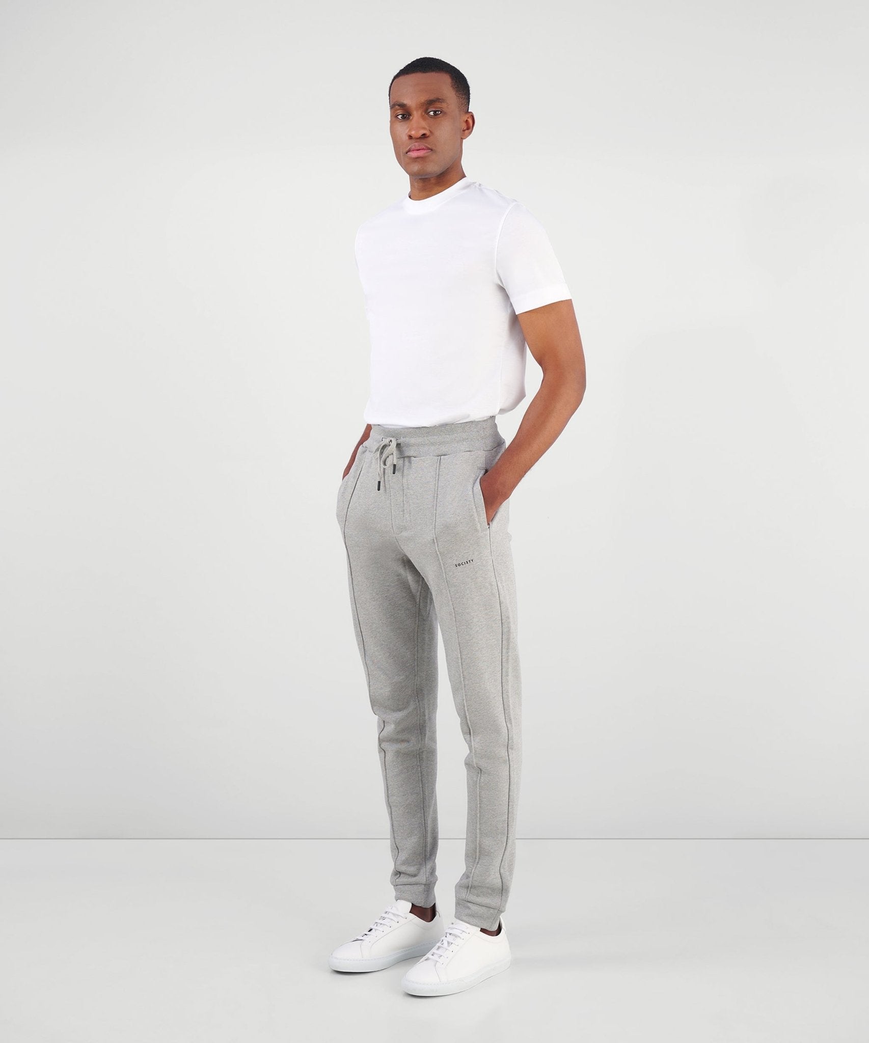 SOCI3TY Sweatpants katoen lichtgrijs - The Society Shop