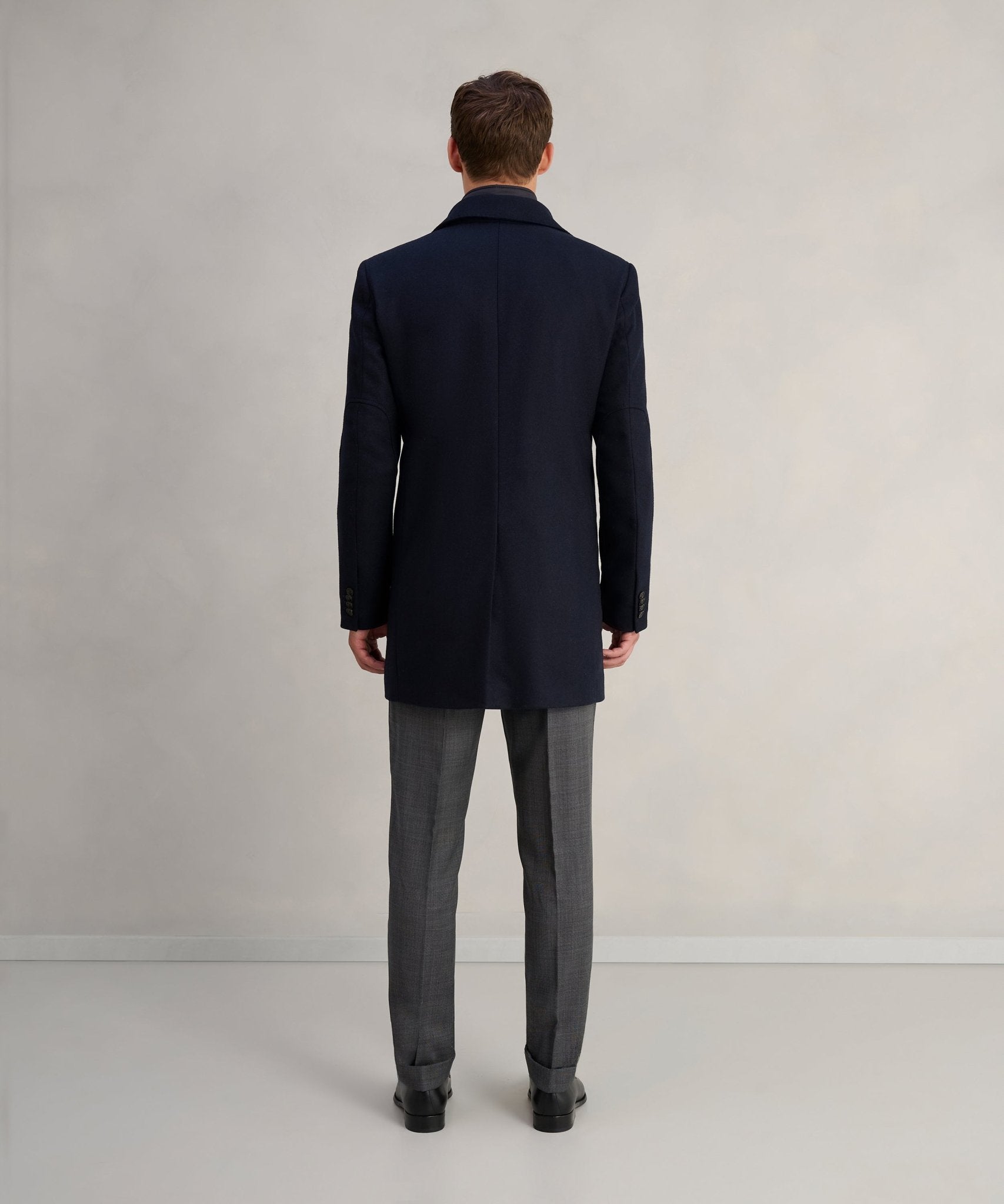 SOCI3TY The Coat wol/kasjmier donkerblauw visgraat - The Society Shop