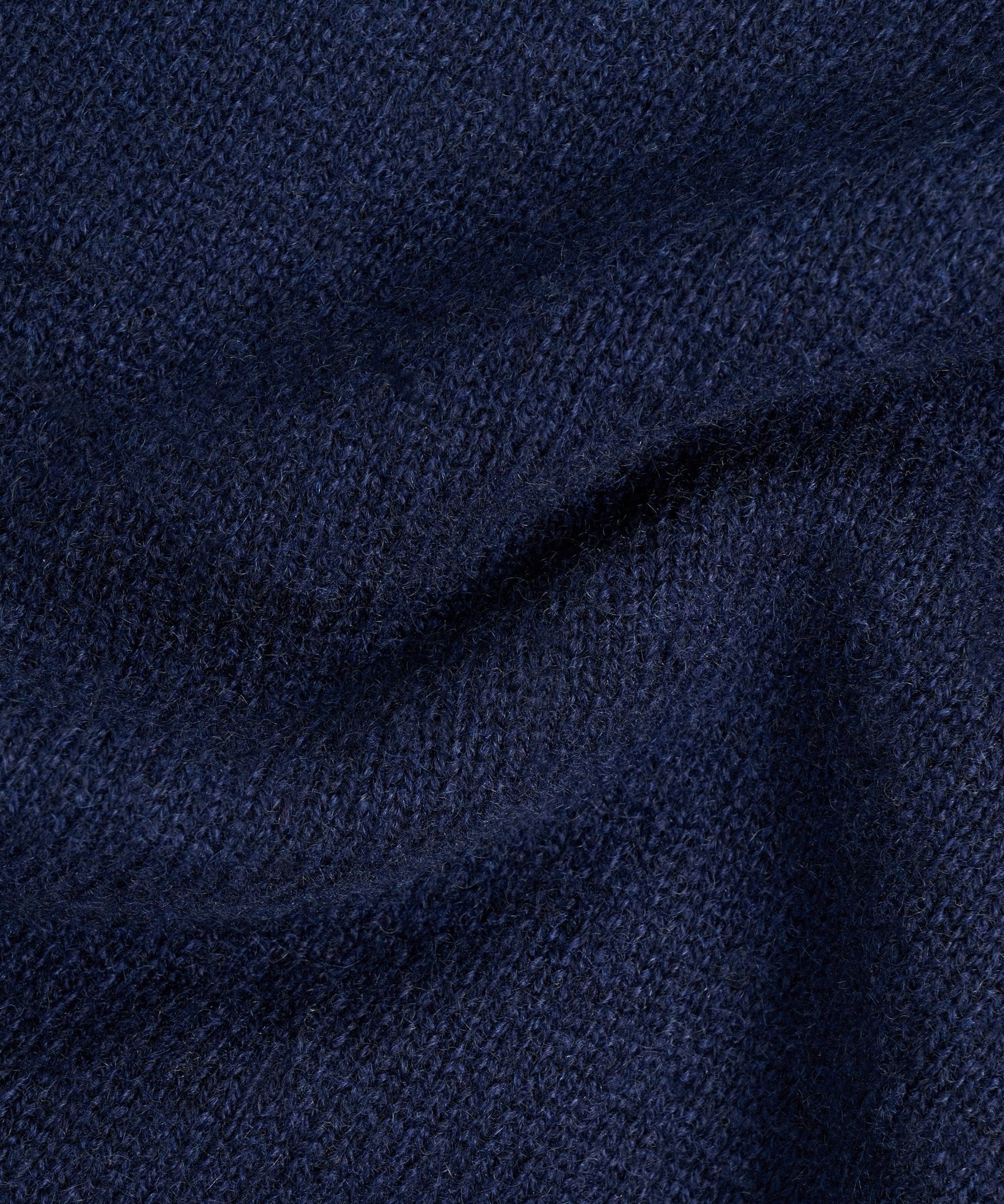 SOCI3TY Trui crewneck kasjmier donkerblauw - THE SOCIETY SHOP