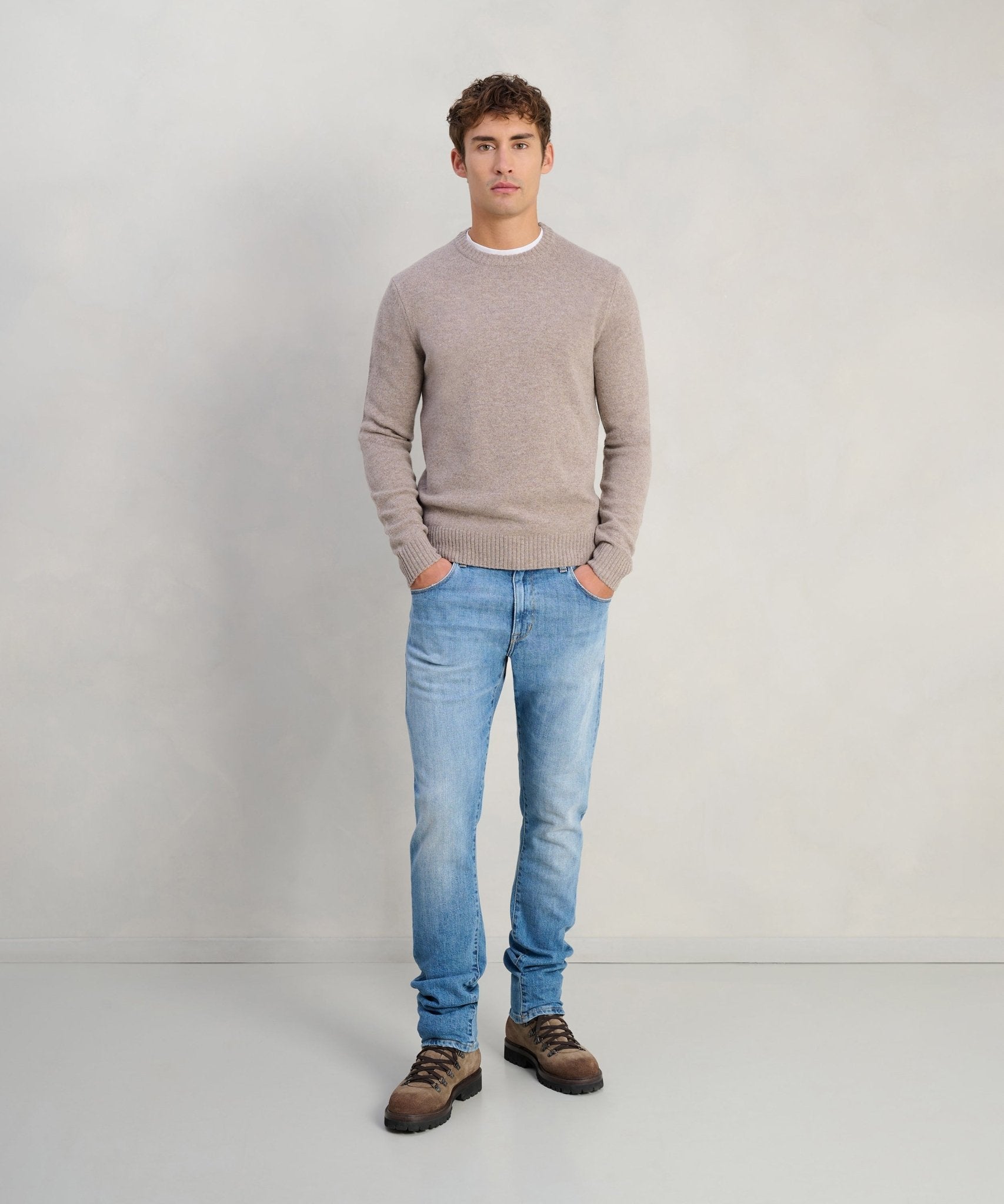 SOCI3TY Trui crewneck RWS wolmix lichtbruin - THE SOCIETY SHOP