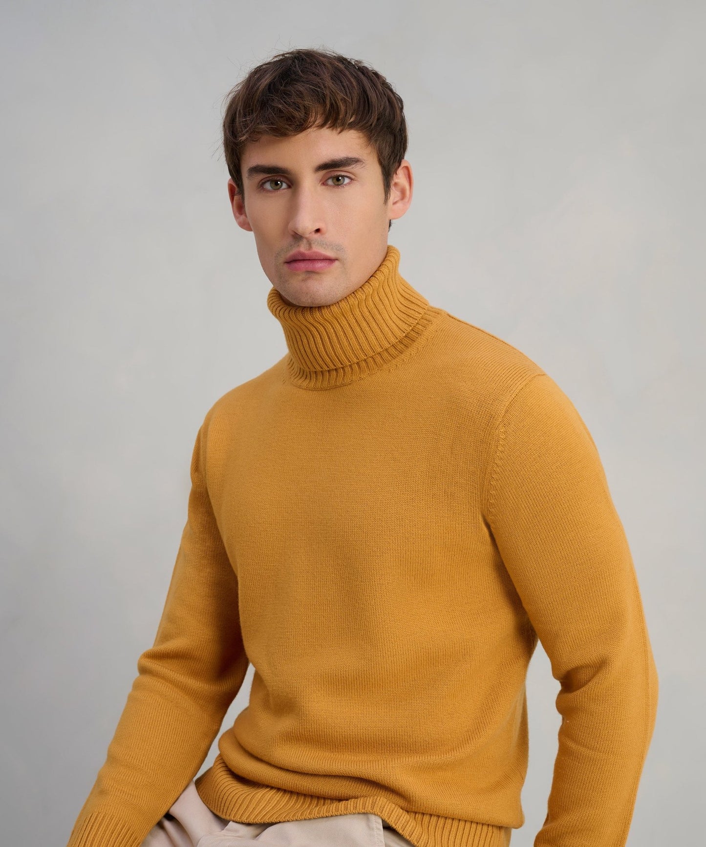 SOCI3TY Trui turtleneck merinowol SOCI3TY Yellow - The Society Shop