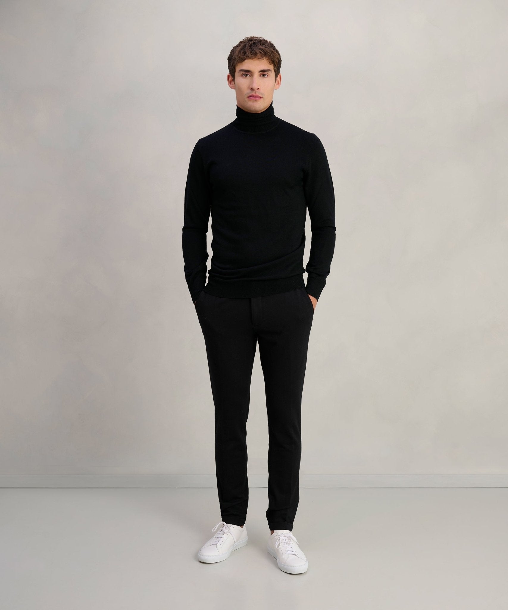 Profuomo Trui turtleneck merinowol zwart - The Society Shop