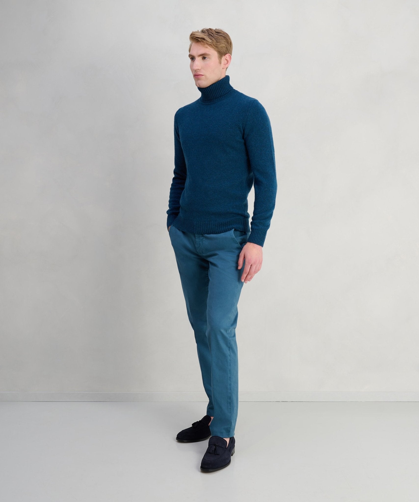 SOCI3TY Trui turtleneck Soft Wear wolmix blauw - The Society Shop