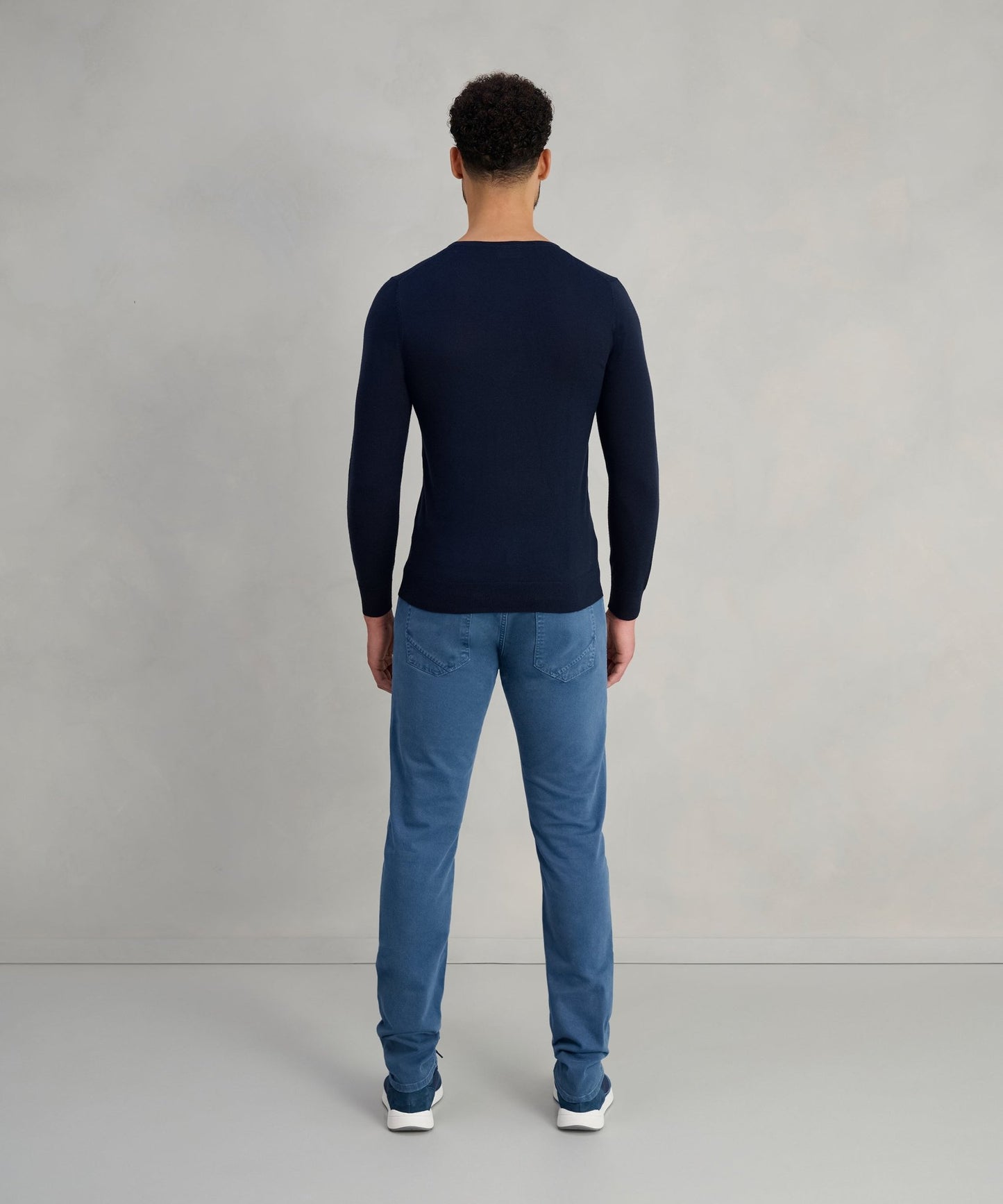 Profuomo Trui v - neck merinowol donkerblauw - The Society Shop