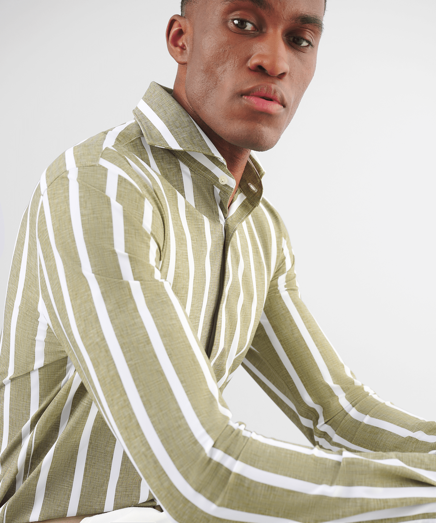 Tech-shirt groen/wit gestreept