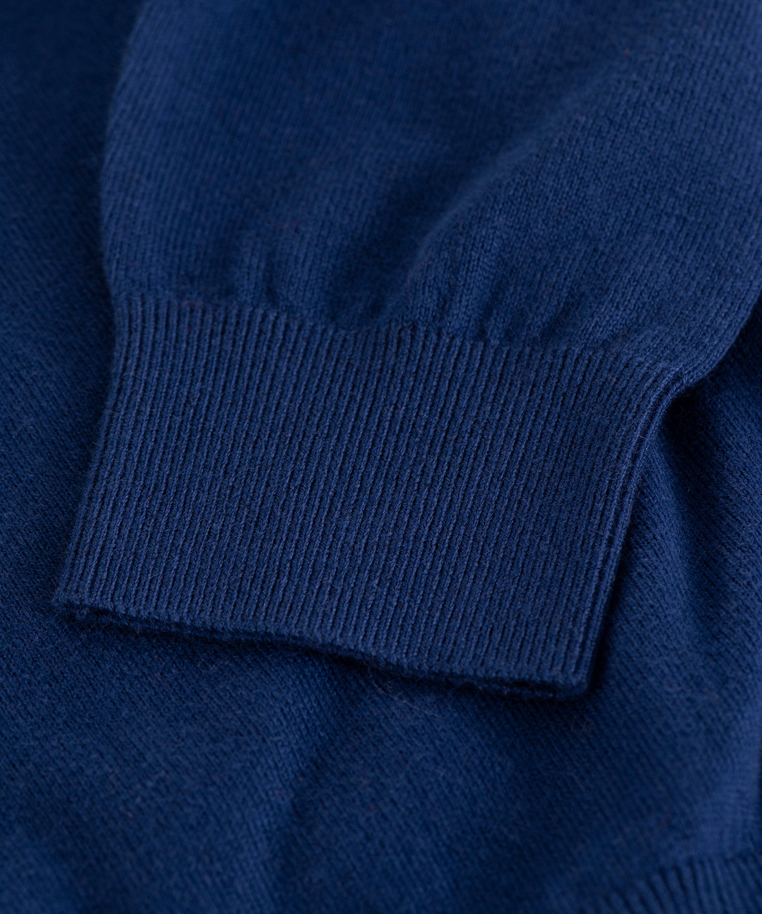 PULLOVER V-NECK CO WS L / Donkerblauw